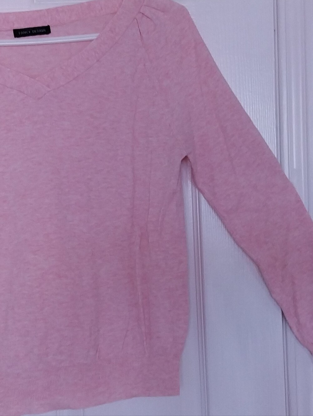 Beautiful Light peach V-Neck Sweater - Picture 2 of 4